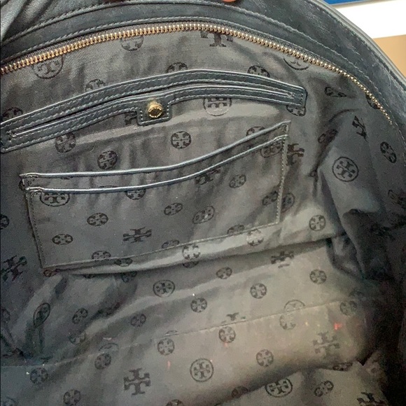 Tory Burch Leather Handbag - Picture 6 of 6